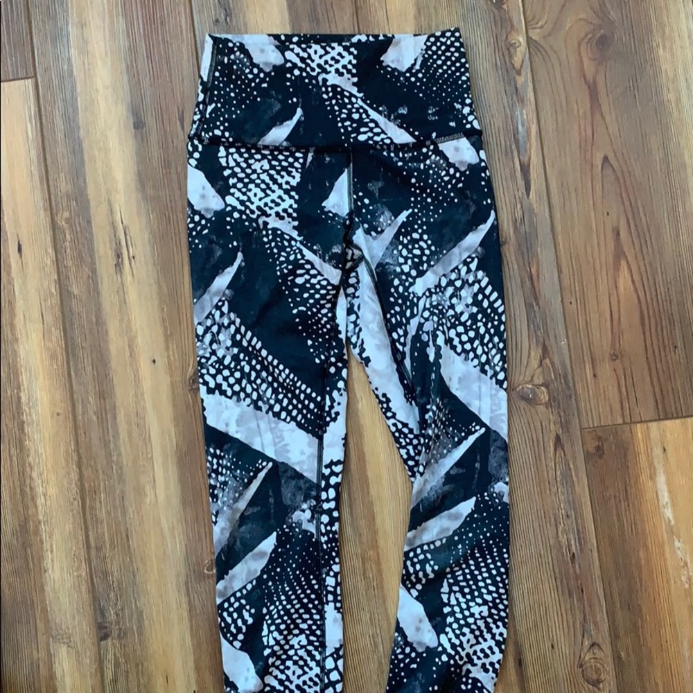 wunder under leggings